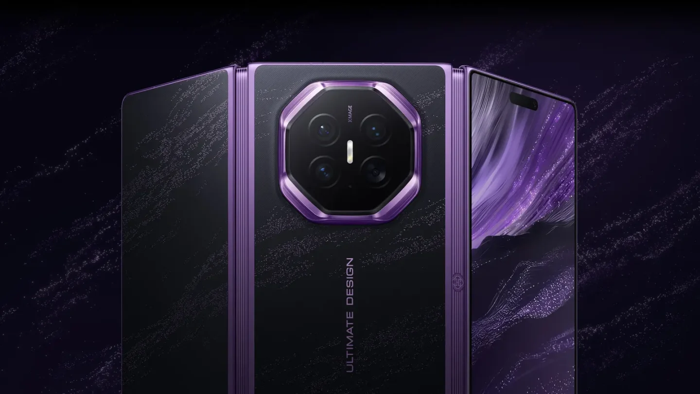 Detalle oficial del diseño morado del Huawei Mate XT2 con el módulo de cámaras y las dos zonas de pliegue